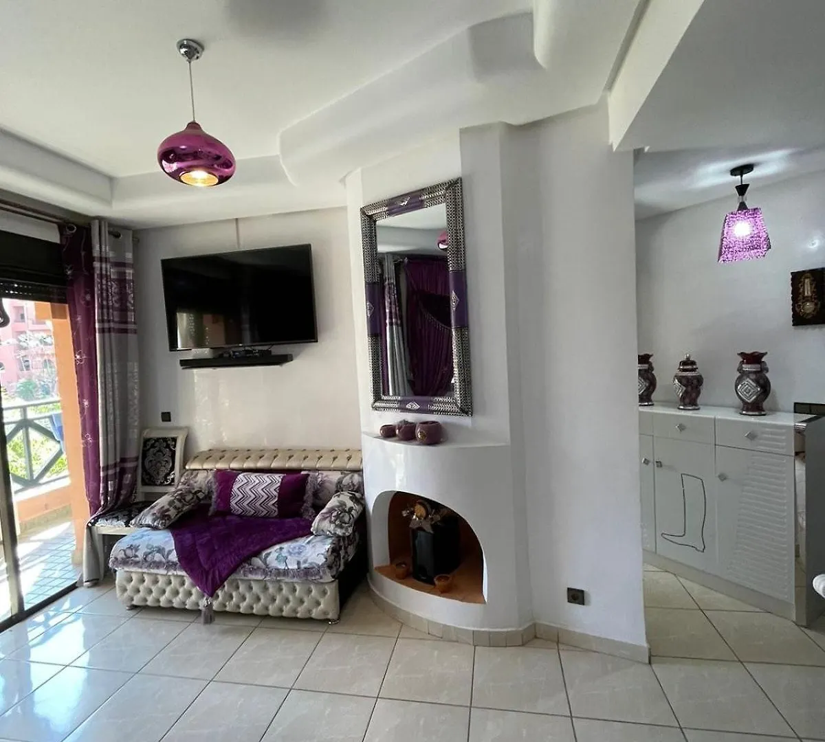 Cosy Apartment Stay With 5 Pools 마라케시
